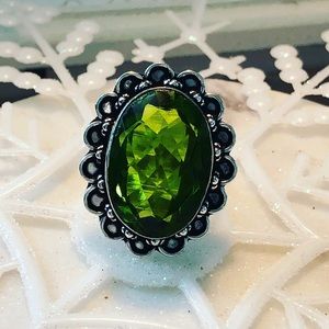 Peridot 925 Silver Ring